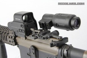 EOTech G23 Flipped to the Side EOTech G23 Flipped to the Side