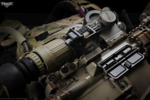 TNV/PVS-14 AR-15