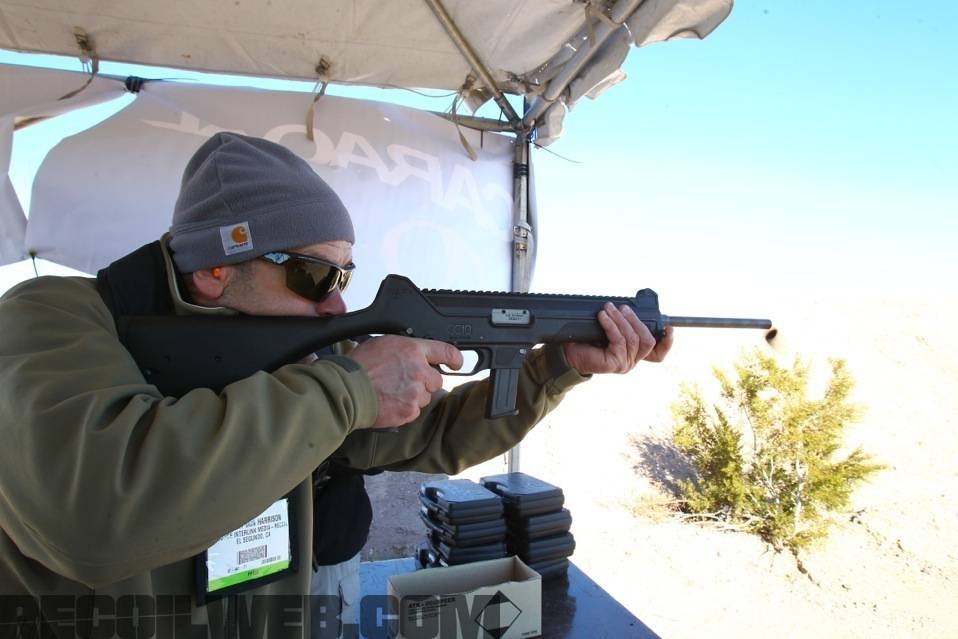 Iain shoots NEW Caracal CC10 Carbine