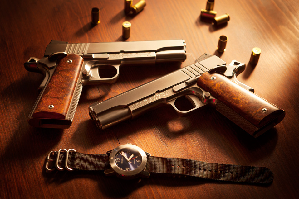 Cabot Gun Mirror Image Set