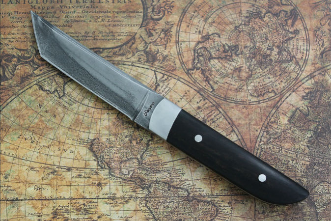 Ebony Tanto
