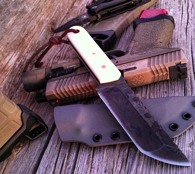 Matt Helm Knives 6
