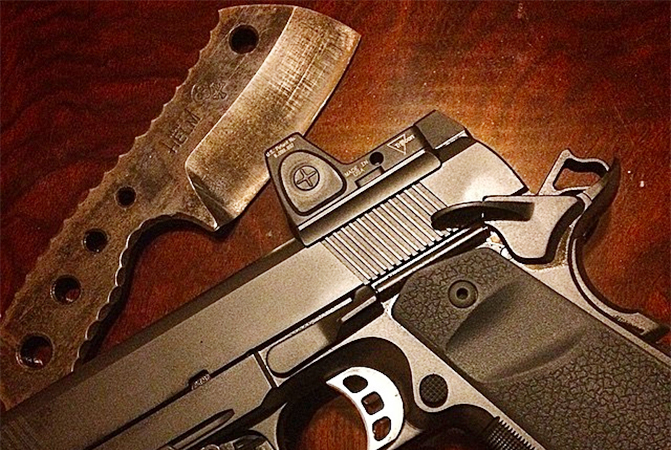 Matt Helm Knives cover