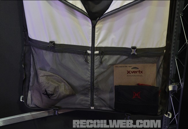 Vertx Garment Bag RC 01b