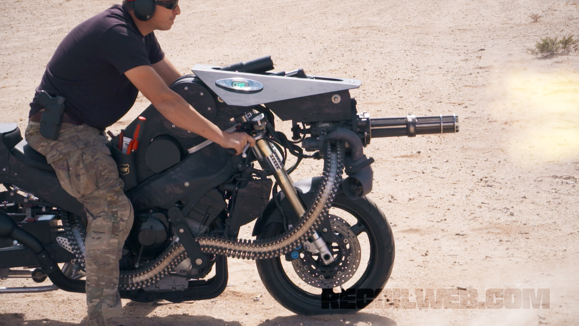 minigun-motorcycle1.jpg