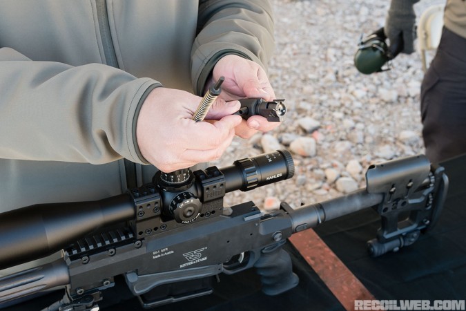 5-Removing-the-bolt-head