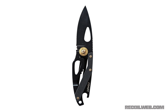 RECP-180300-KNIVES-COAST-LINEUP-02.JPG