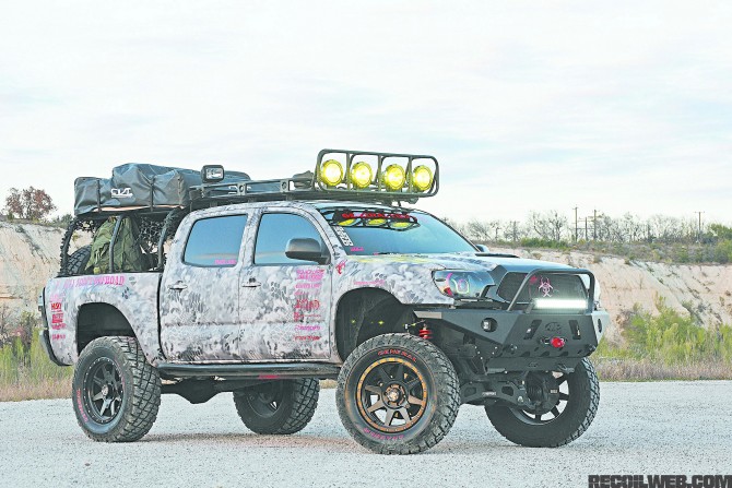 Toyota Tacoma – War-X-Four