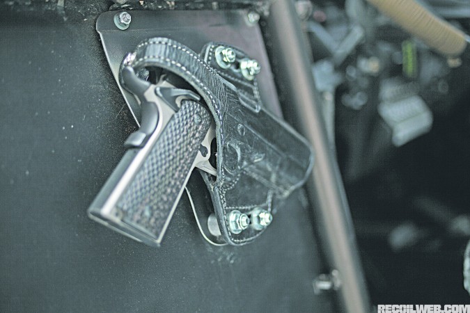 2014-polaris-rzr-gun-holster