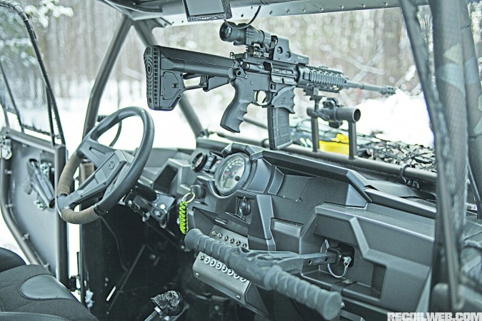 2014-polaris-rzr-interior-rifle-set-up