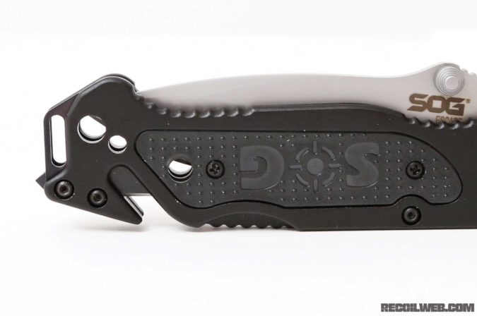 SOG Escape folded