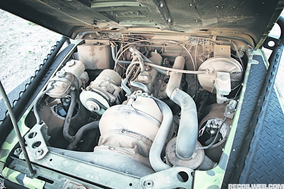 1987 Land Rover - Dillon Defender | RECOIL