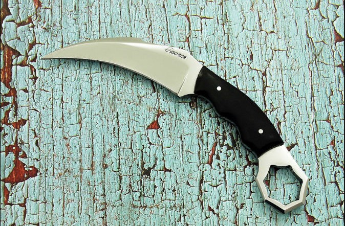 Saturday Night Blade Porn: Pearce Knives