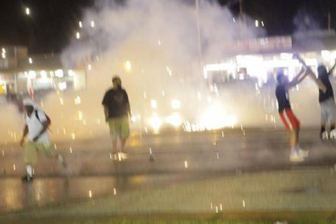Violence in Ferguson MO 2