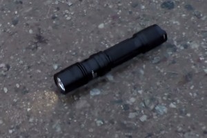 Video Review: ThruNite TN12 Flashlight