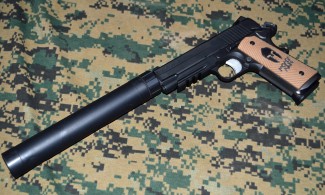 Friday Night Gun Porn: The Sound of Silencer Shop