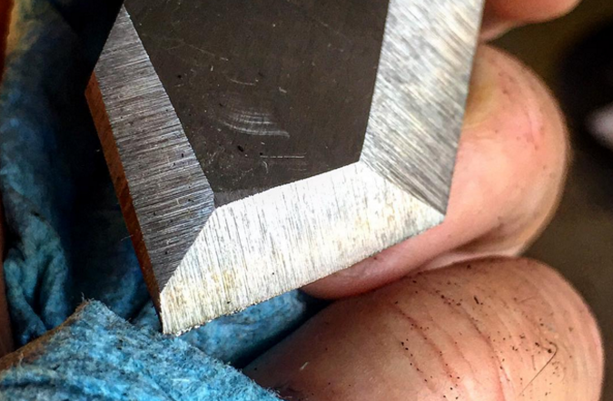 Saturday Night Blade Porn: Wanderlust Blades