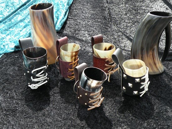 Horn cups