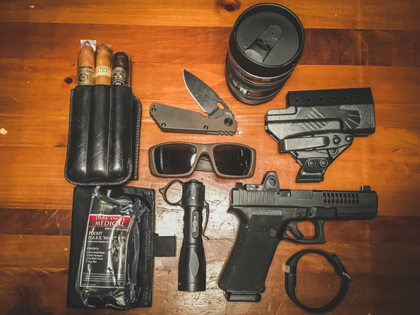 Monday Morning EDC – Keeping It Simple