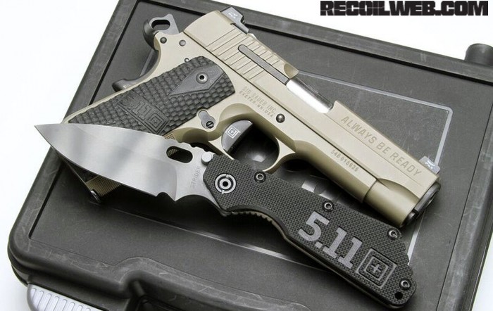 The 5.11 ABR Strider Knife: Does this gear match my pants? (2 of 3)