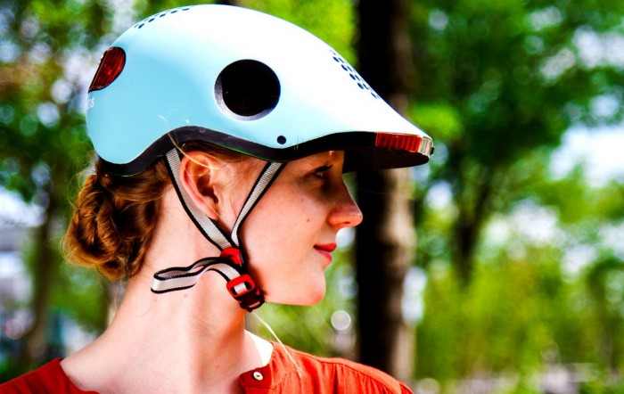 CLASSON – a smart helmet for bicycling
