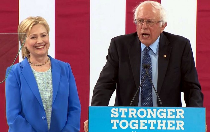 Bernie Sanders Announces Support for Clinton