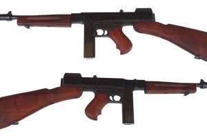 Thompson Submachine Gun: The Original Black Gun