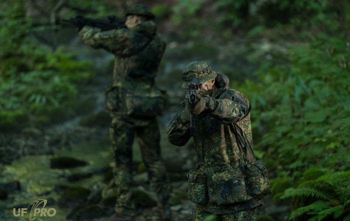 UF PRO Striker Stealth Smock Combat Jacket