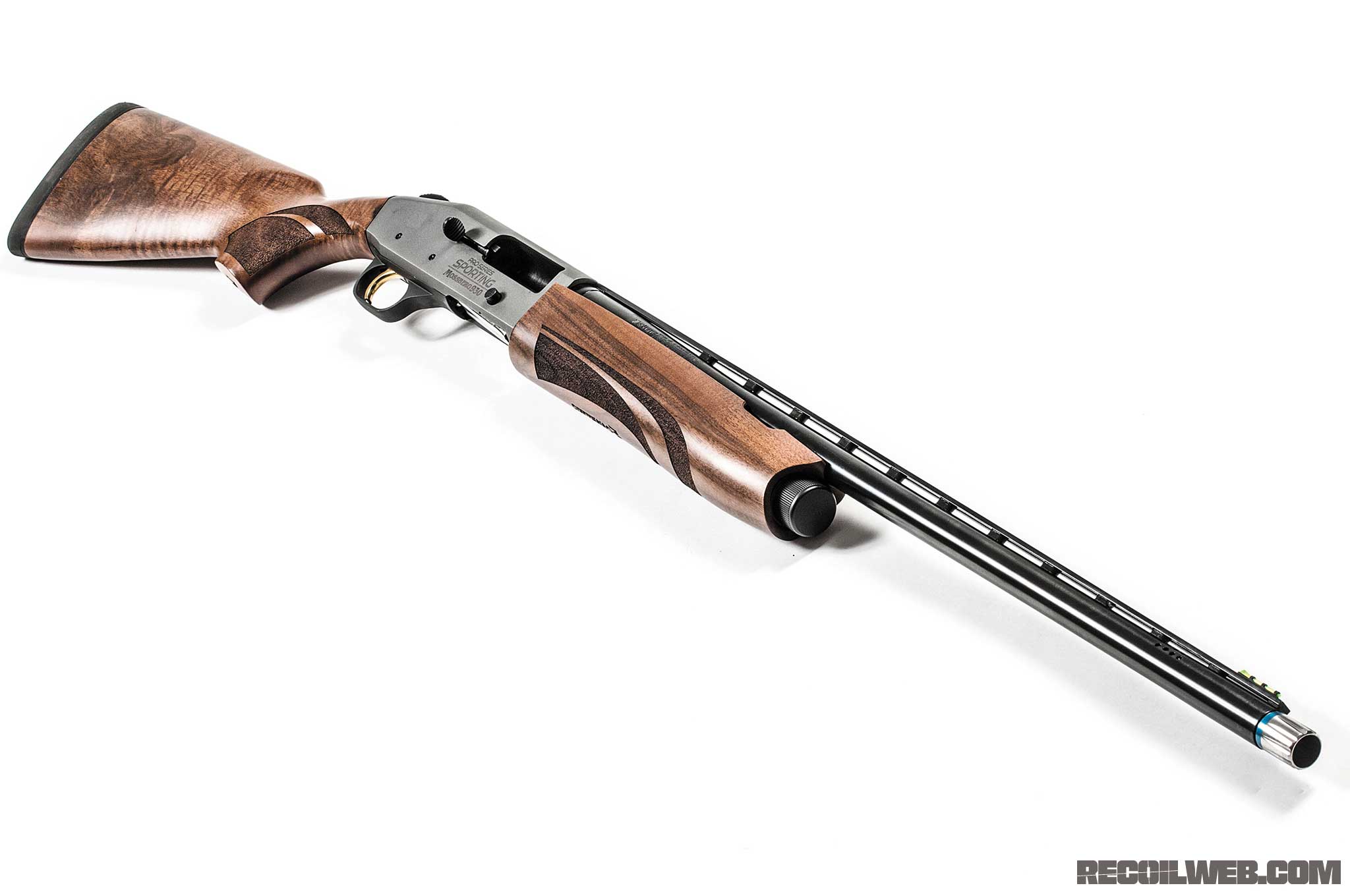 firearms-industry-choice-awards-mossberg-930-pro-series-sporting 