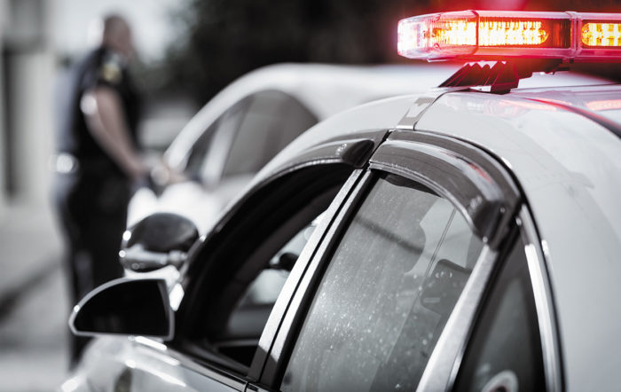 Laws for Traveling With a Gun in Your Car