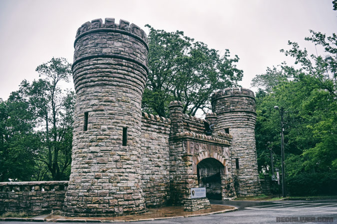 1. Not only does it provide a gateway to the park at the tip of Lookout Mountain, the battlement-flanked gateway was modeled after the logo of the U.S. Army Corps of Engineers. 