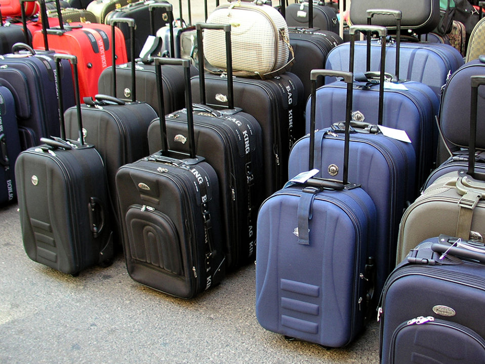 Travel Safety 5 Tips to Avoid Theft at the Airport RECOIL