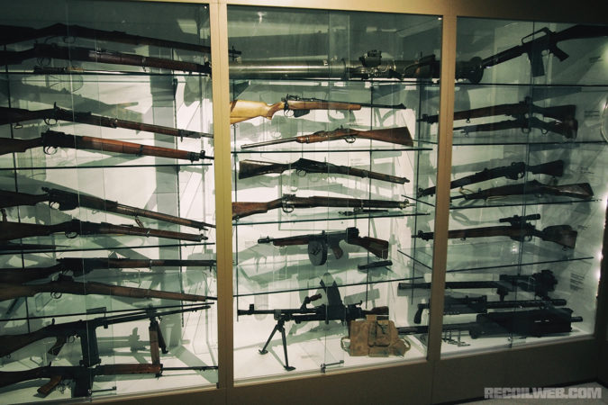 Below: The Royal Canadian Museum’s gallery of small arms that were carried by its soldiers from the late 19th century to the late 20th century. These include single-shot rifles, such as the British-made Martini Henry, the Lee Enfield, Bren Gun, Thompson submachine gun, and M-16, as well as .30 and .50 machineguns.