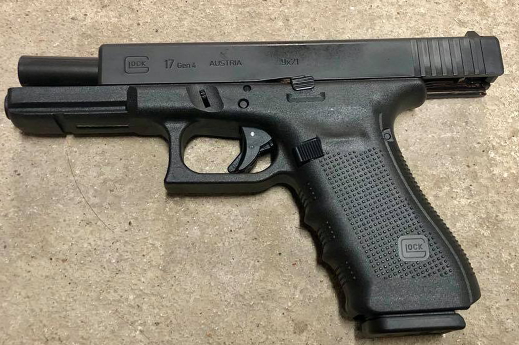 Imported 9x21 Glock 17 For Sale On Gunbroker | RECOIL
