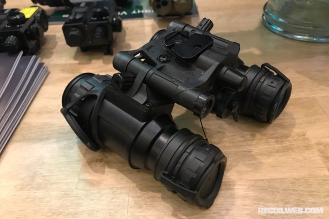 F5032 Lightweight Night Vision Binocular