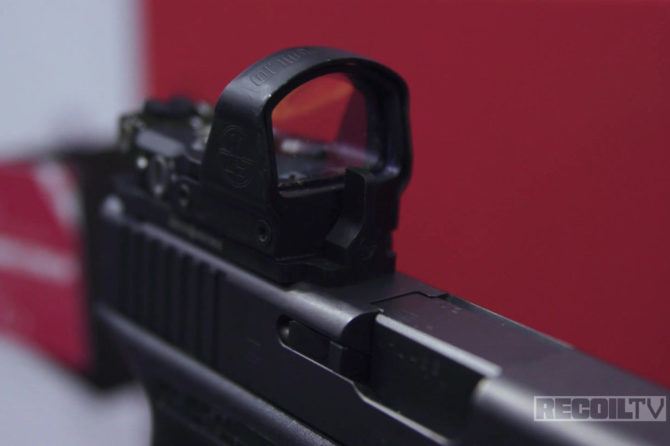 RECOILTV NRA 2019: SureFire XVL2/300-Ti