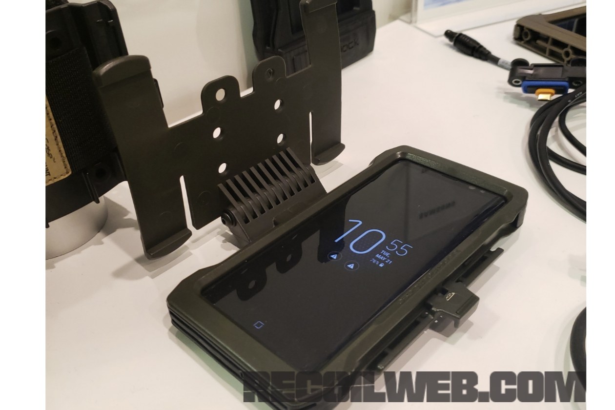 Juggernaut.Case Smartphones On the Battlefield RECOIL