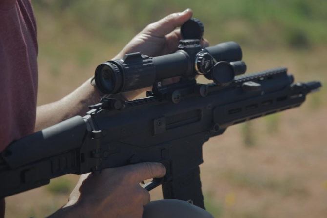 Trijicon VCOG 1-8×28 Riflescope on RECOILtv’s Gun Room