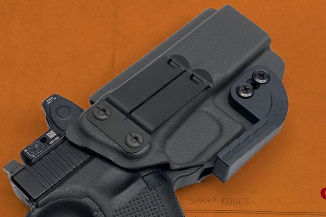 New Metal FOMI Style Clip From Discreet Carry Concepts