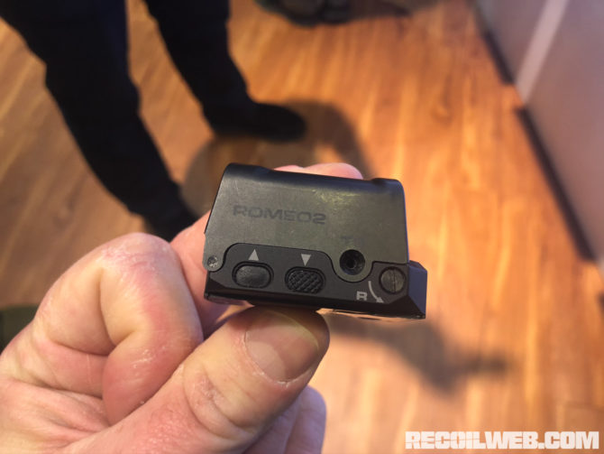 SIG’s Romeo2: A Fresh Take On The Enclosed Emitter MRDS