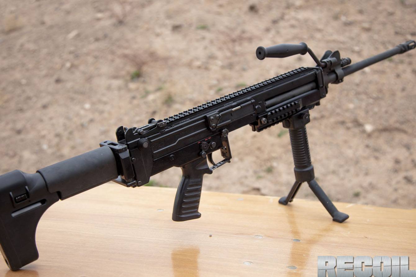 Read: From Singapore with Love: Ultimax 100 Mk8 LMG, SAR-21 Bullpup from Da...