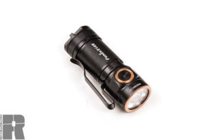 Minimalist Guide to EDC Flashlight Options | RECOIL