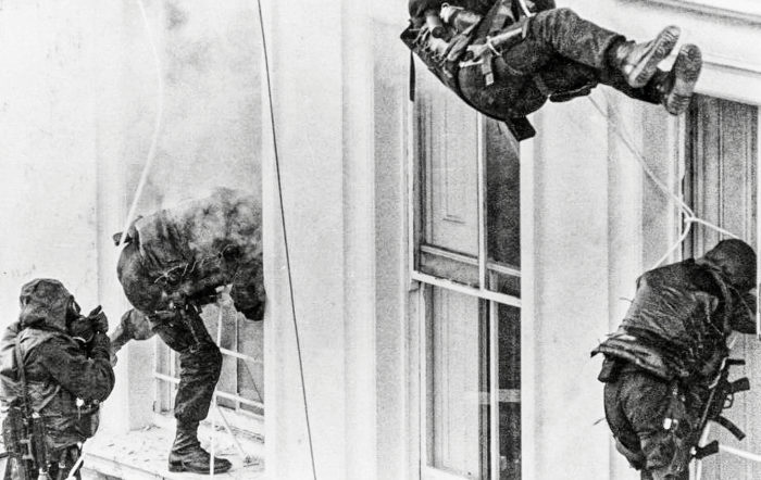 Movies for Gun Guys: Six Days