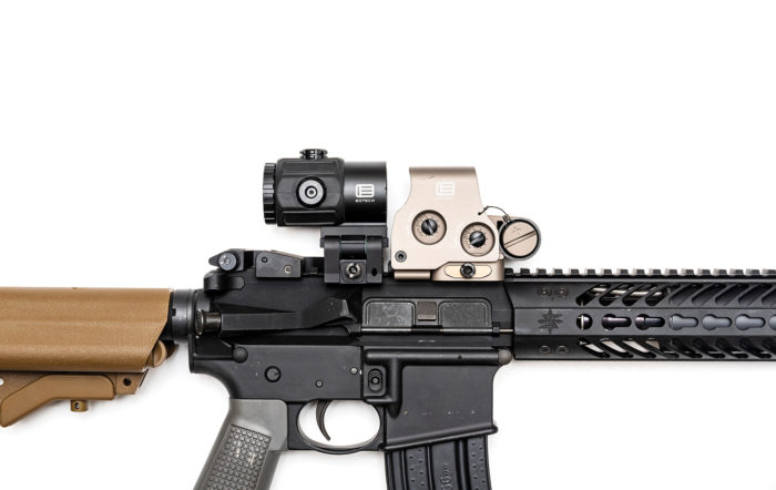 Red Dot Magnifier: Holding the Throne