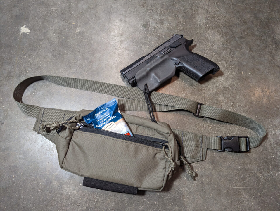 Best CCW Fanny Packs: Off-Body Carry The Right Way | RECOIL