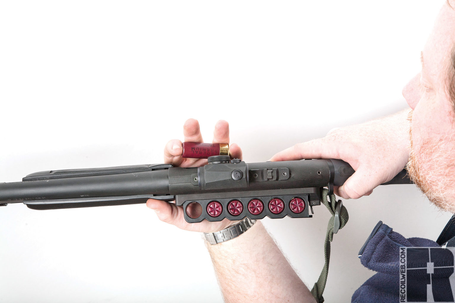 Best Shotgun Shell Holder Guide [2023] RECOIL