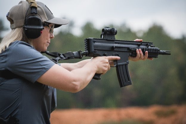 First Look: FN SCAR 15P [Bite-Sized SCAR]