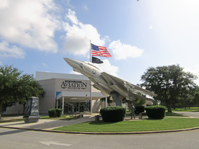 [VIST] The National Naval Aviation Museum at Naval Air Station Pensacola