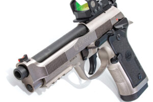 Beretta 92X Performance Carry Optic [Hands-ON Review]