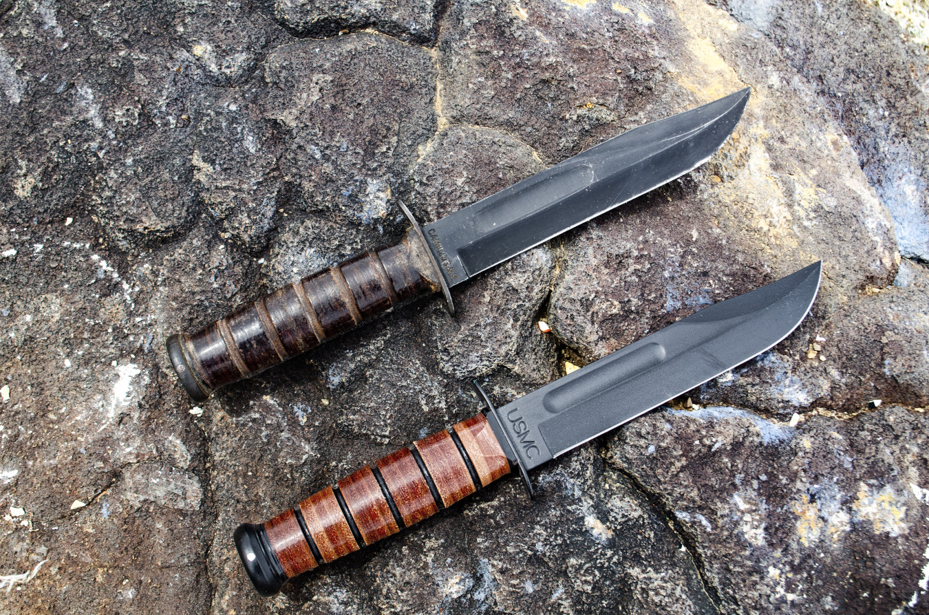 Ka-Bar D2 Combat Knife